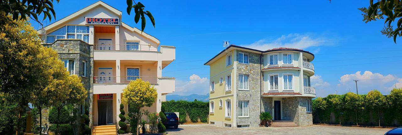 Hotel Emigranti Shkoder Exterior photo